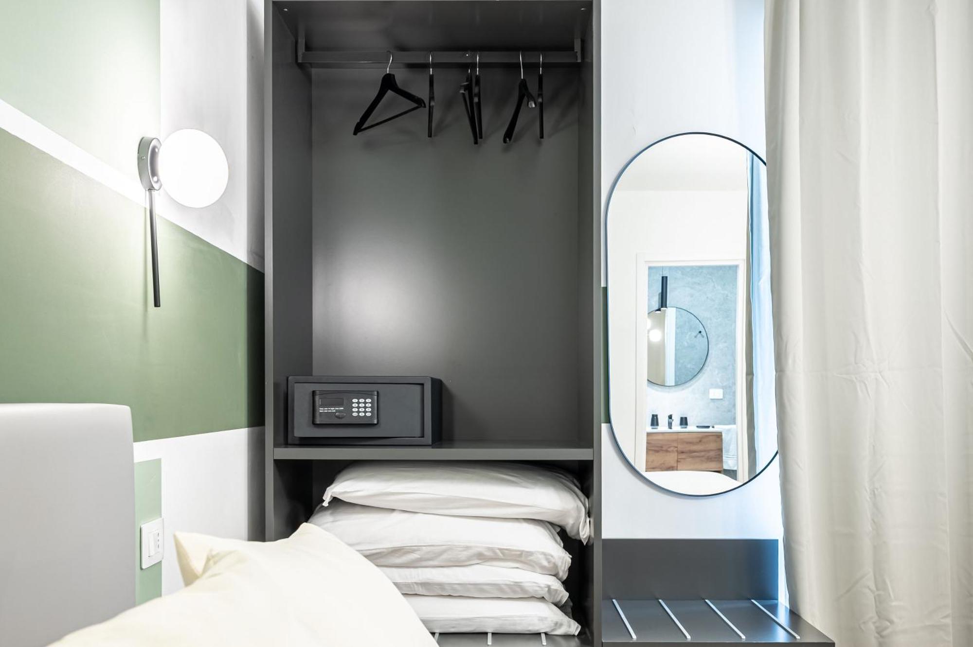 Color & Design Rooms With Wi-Fi And Ac Borgo Isonzo Esterno foto